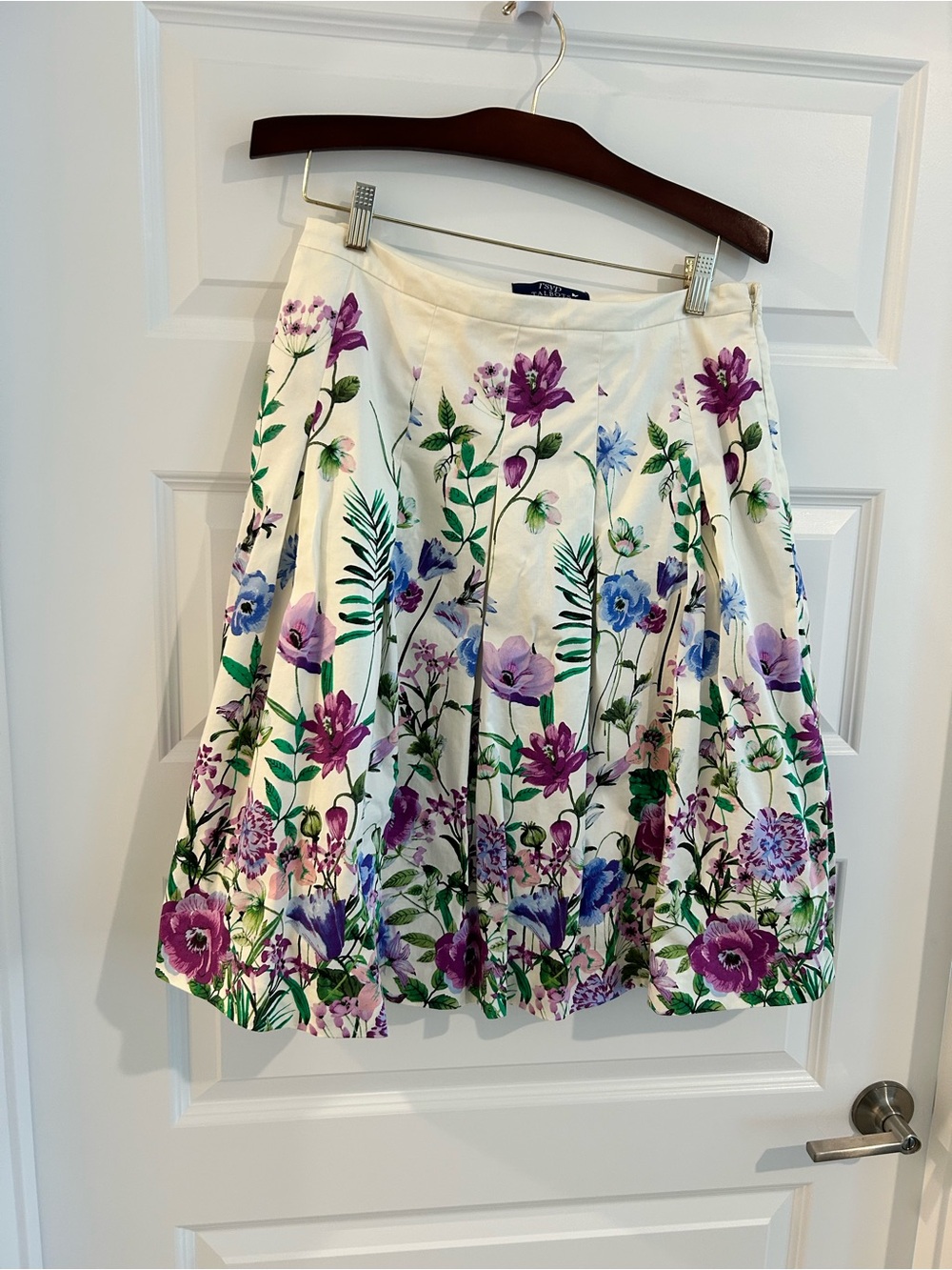 Talbots RSVP Pleated Garden Floral Skirt Cream Purple Multi Size 8